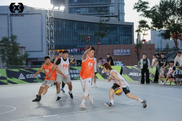 FIBA Open 3×3东胜分站战罢 黑色闪电与海底小纵队分获组别冠军