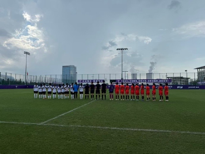 U20女足热身赛9比0大连 四将梅开二度或独中两元