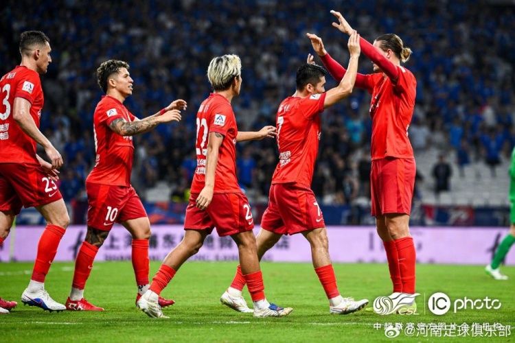 钟义浩补射难救主 河南客场1-4负申花
