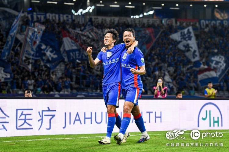 高天意百场传射 申花主场4-1逆转河南 高天意百场传射 申花主场4-1逆转河南