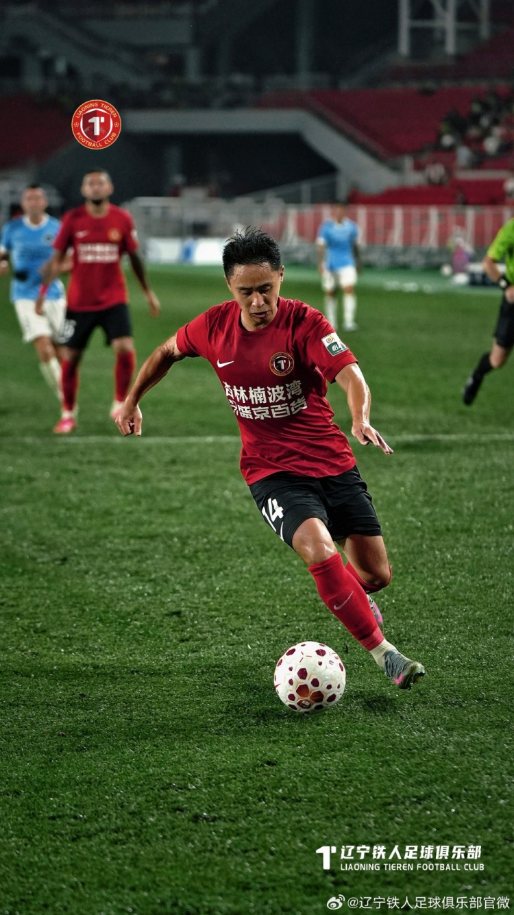 姜至鹏角球绝杀 辽宁铁人1-2负深圳新鹏城