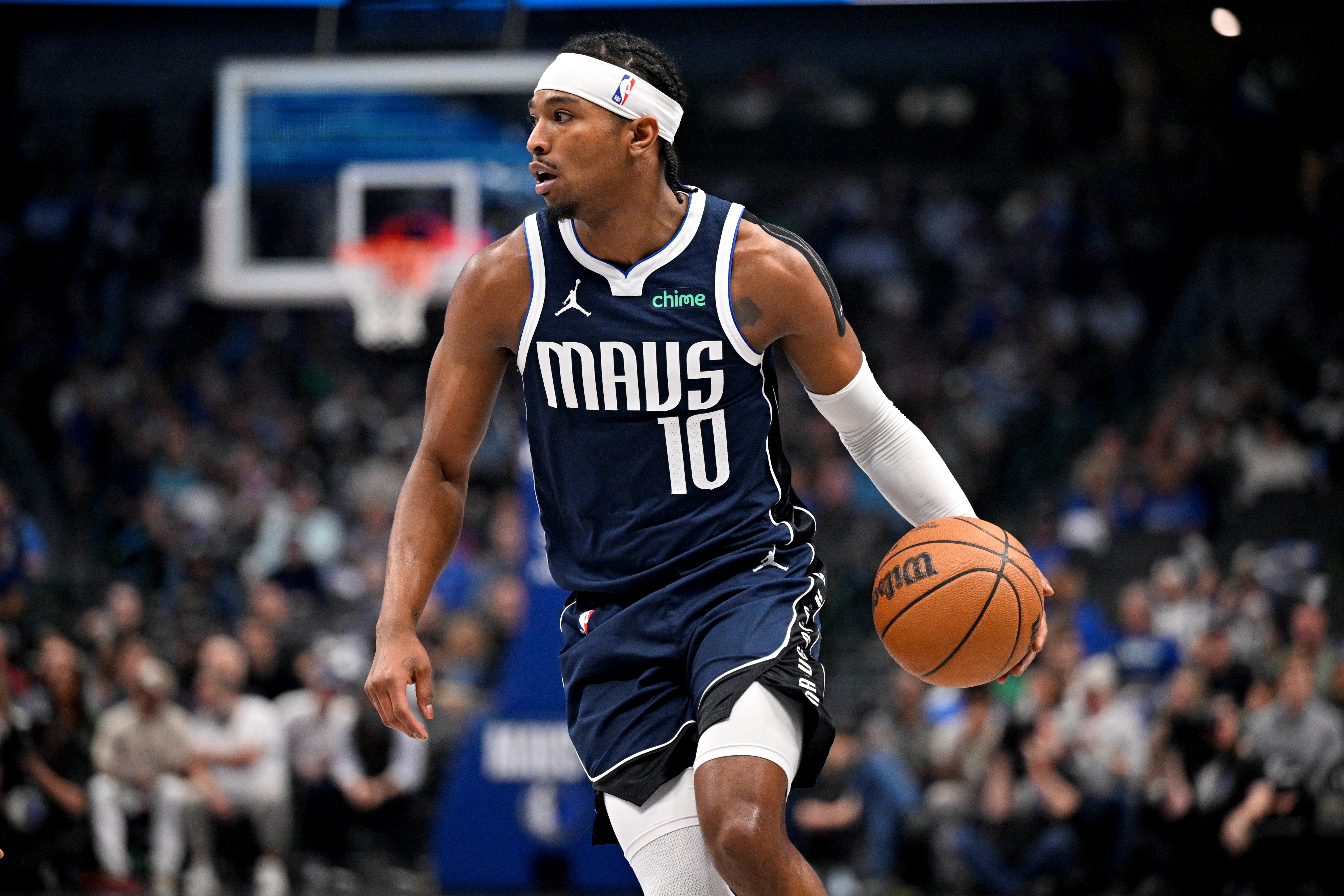 小投资大回报！勇士15人名单出炉 缴税冲击附加赛管理层咋想的？