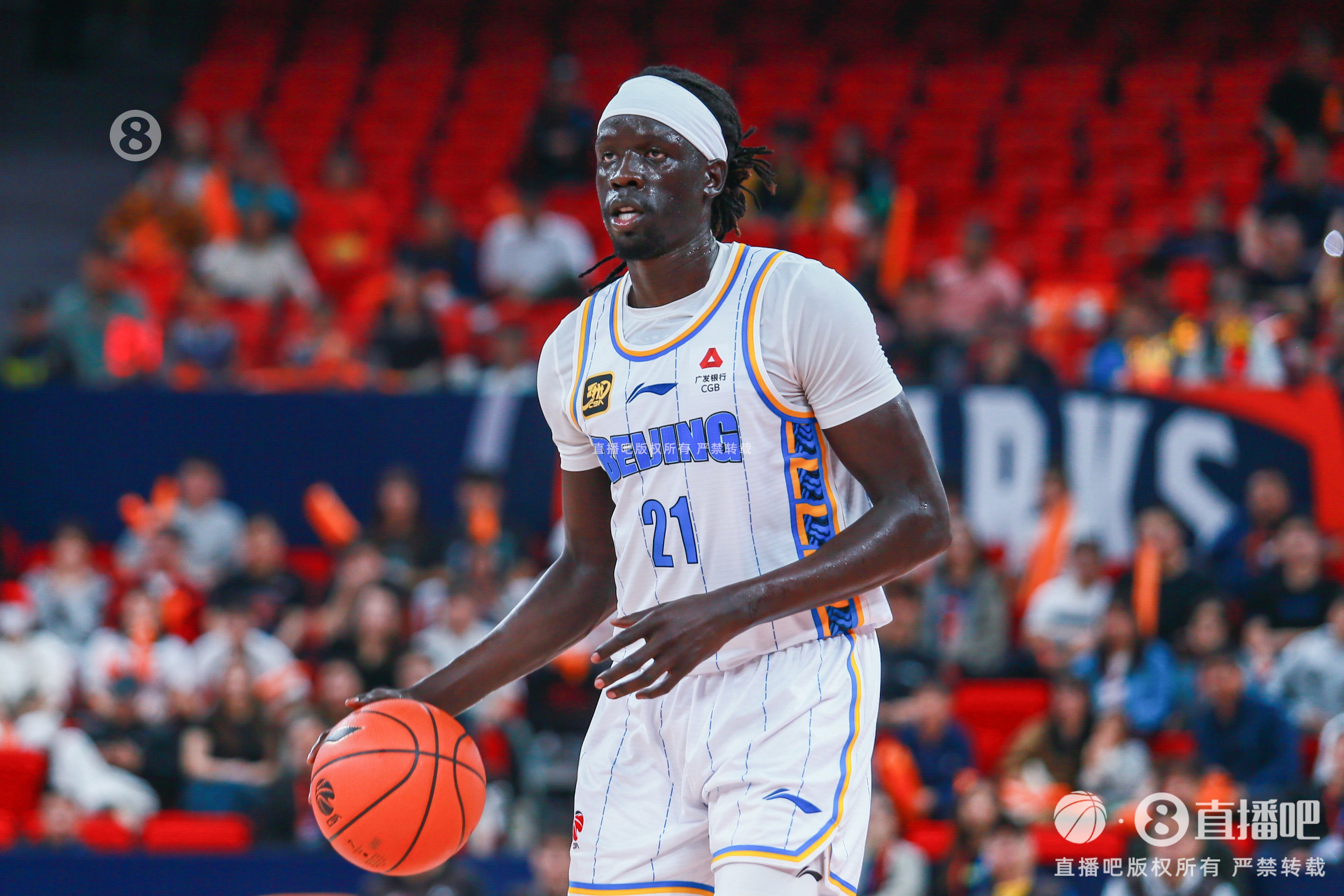 球迷负面评价&没能去山东！奥莫特能力没问题 只是看怎么使用好他