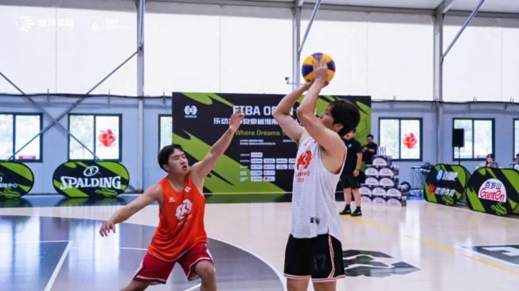 荣耀加冕!南京华泰力压群雄,问鼎2026 FIBA Open 3x3淮南站 荣耀加冕!南京华泰力压群雄,问鼎2026 FIBA Open 3x3淮南站