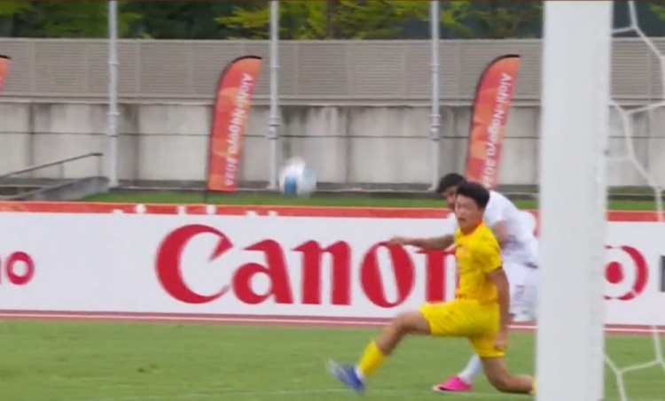 亚运会-U23国足0-0伊朗U23 小组第2末轮将战阿联酋 吴曦远射中框