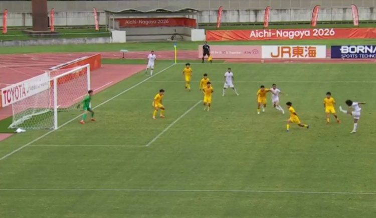 亚运会-U23国足0-0伊朗U23 小组第2末轮将战阿联酋 吴曦远射中框