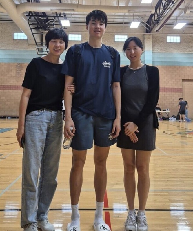 36年的传承!李贤重母子均拿下同一项目亚运金牌 韩国体育史首对 36年的传承!李贤重母子均拿下同一项目亚运金牌 韩国体育史首对