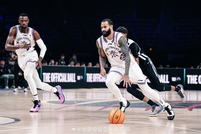 北京控股洲际杯负于NBA发展联盟联队 我们将继续向对手学习